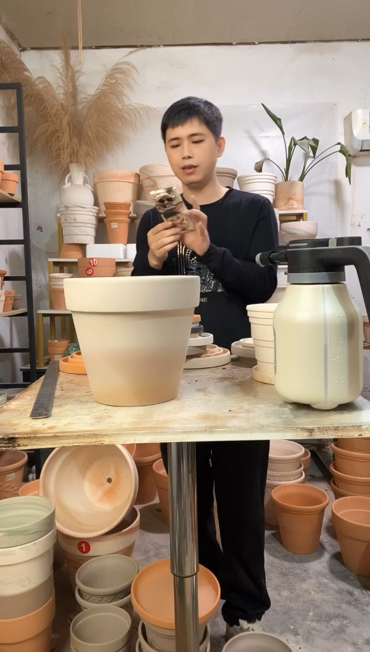 瑕疵无售后23*21灰陶国际 1盆无托