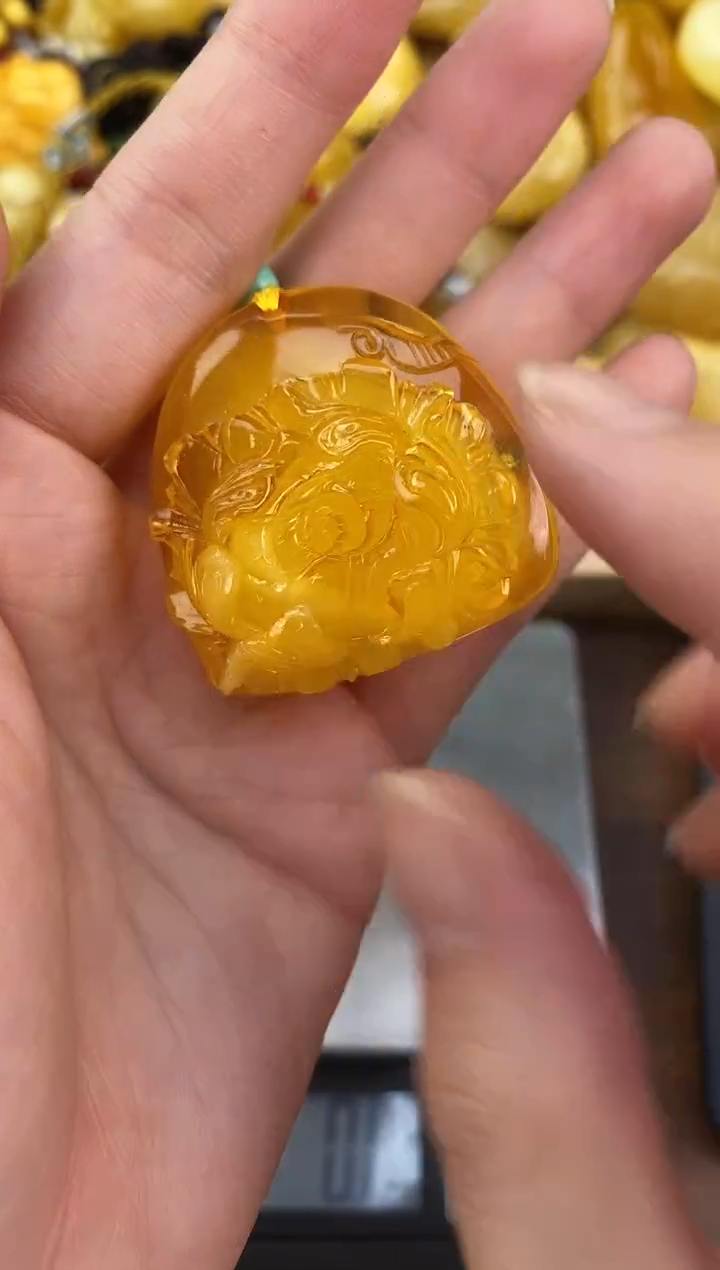 裸石琥珀未镶嵌天然琥珀蜜蜡