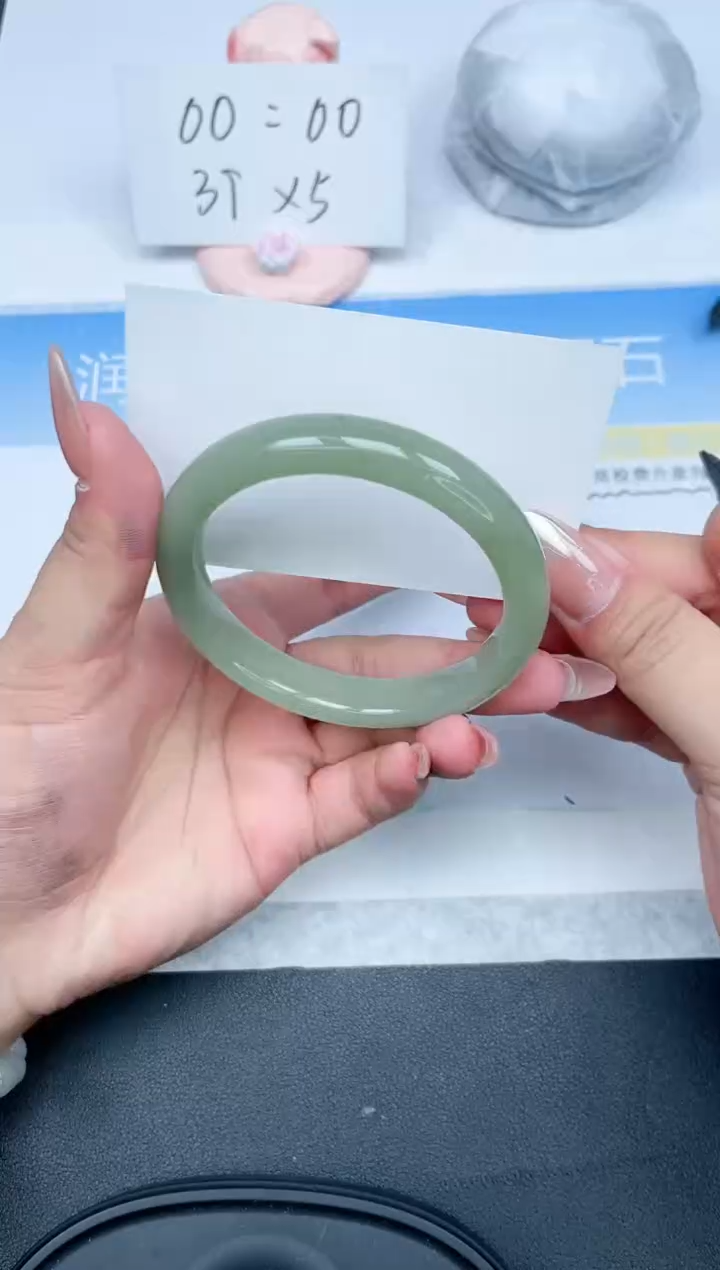 【闪购商品】石英质玉手镯未镶嵌501-59.4