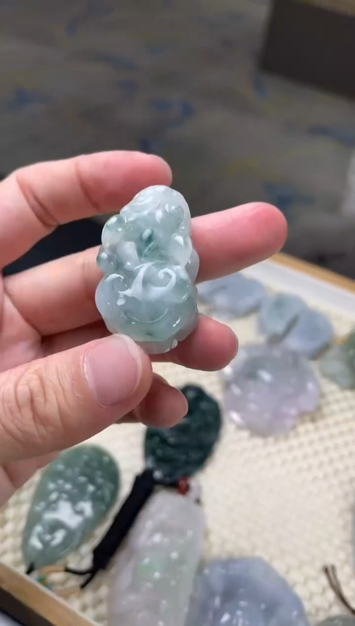 【闪购商品】定制翡翠未镶嵌03-06HDJT0140382