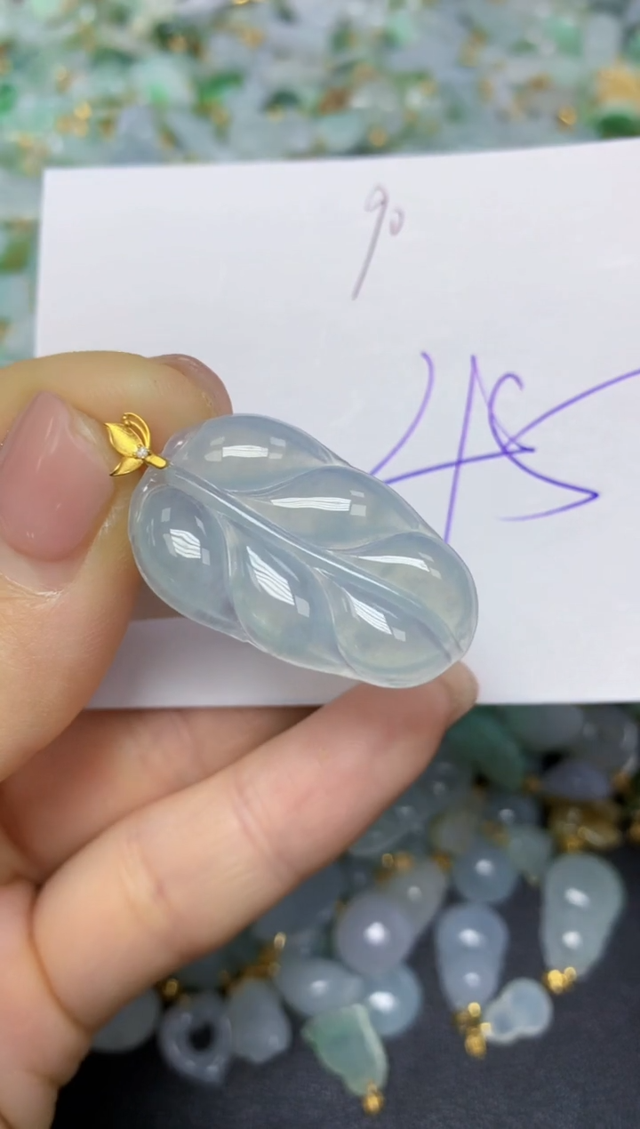 【闪购商品】翡翠挂件18K金镶嵌 天然翡翠A货
