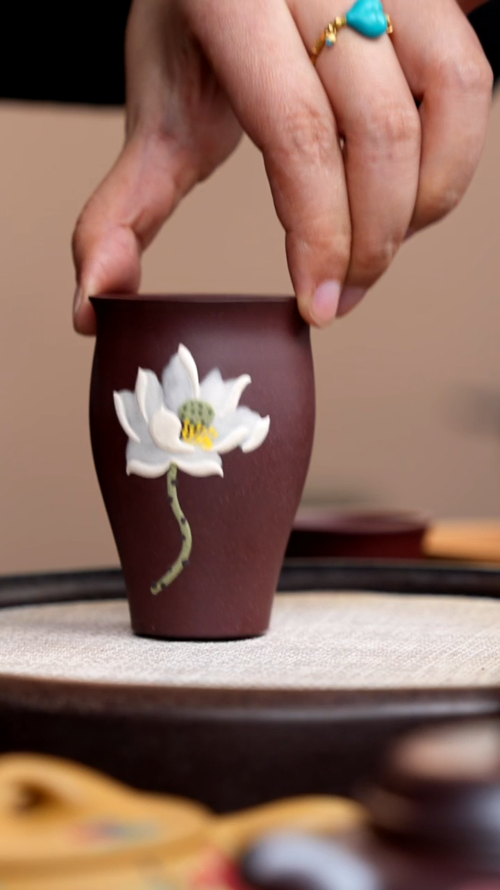 茶壶紫砂紫泥闻香杯白莲