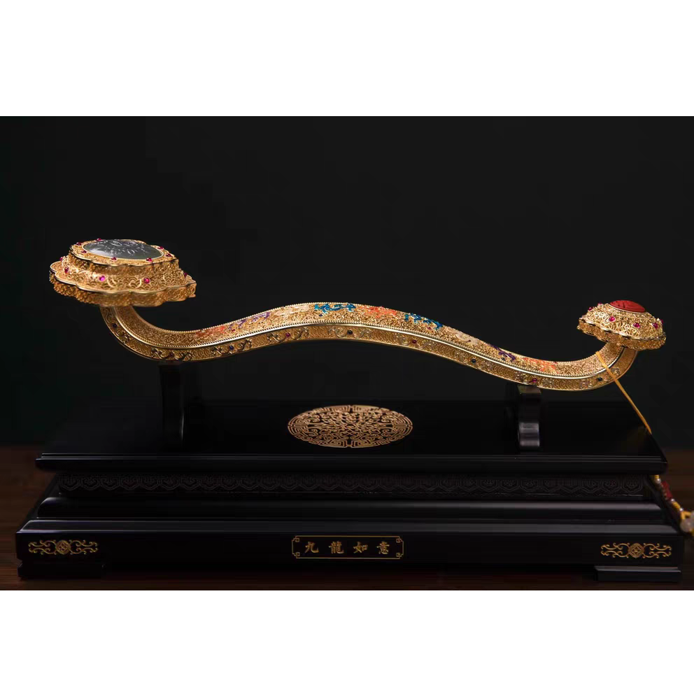 非遗花丝工艺九龙如意