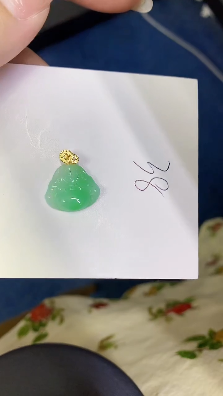 颈饰未镶嵌翡翠缅甸天然翡翠A货