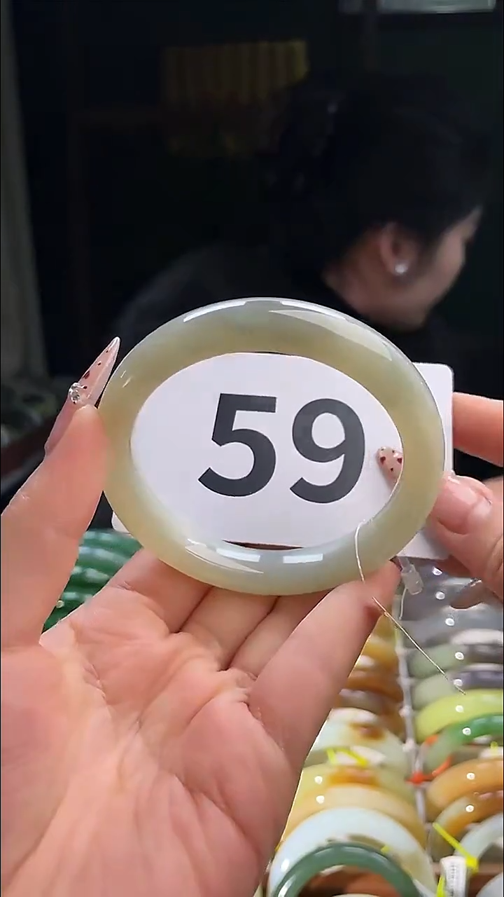 定制和田玉和田玉手镯