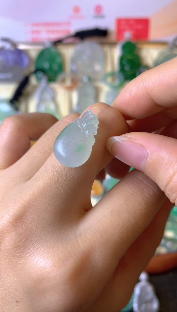 【闪购商品】定制翡翠未镶嵌毛货抛光