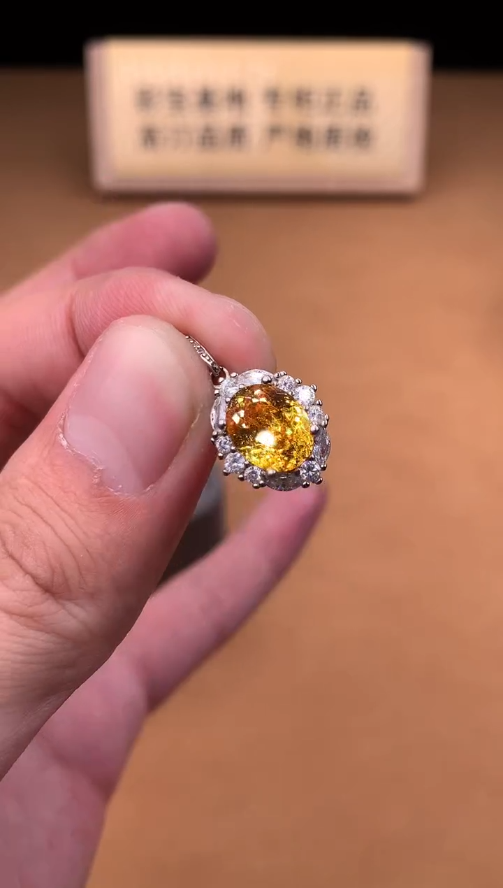 颈饰银S925镶嵌碧玺2222