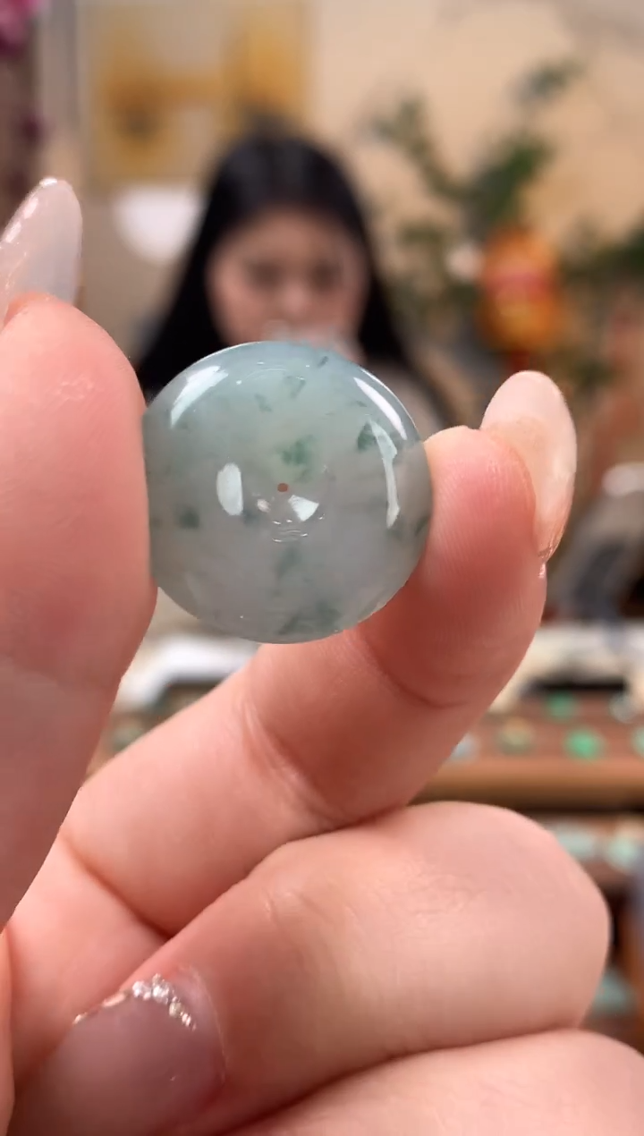 【闪购商品】翡翠吊坠(不含链)未镶嵌平安扣