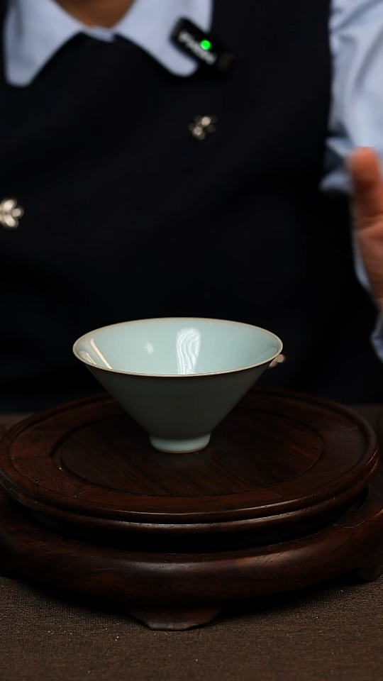 瓷片天青色全手斗笠杯100ml微瑕不带礼盒