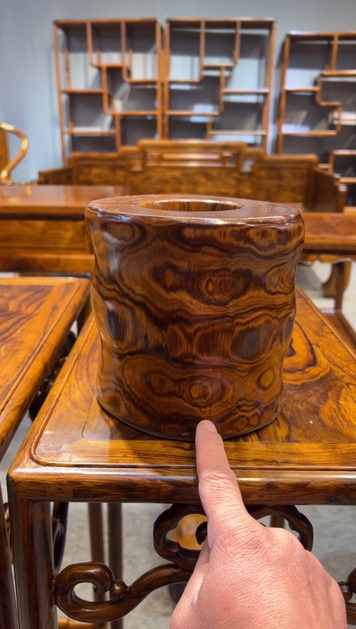 木不**生笔筒 笔筒 红木家居