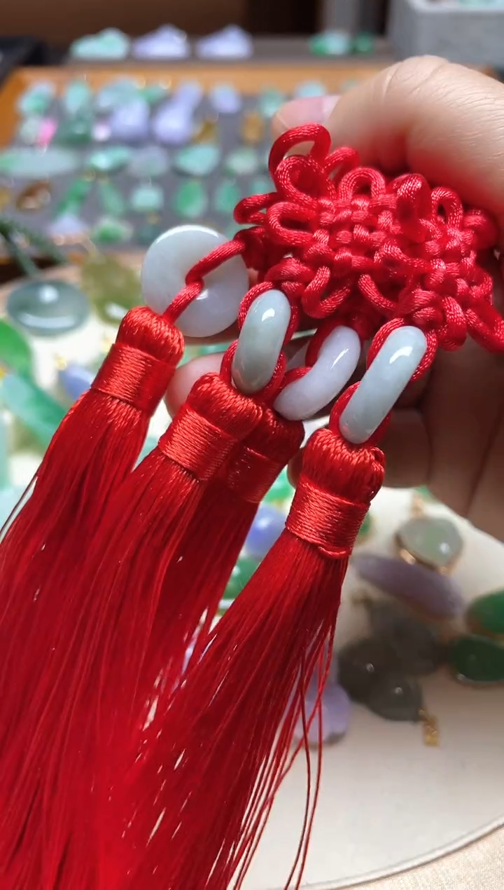 【闪购商品】翡翠颈饰未镶嵌平安扣车挂多样性发其一