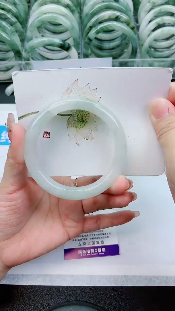 【闪购商品】石英质玉手镯未镶嵌A14号/59-60圈