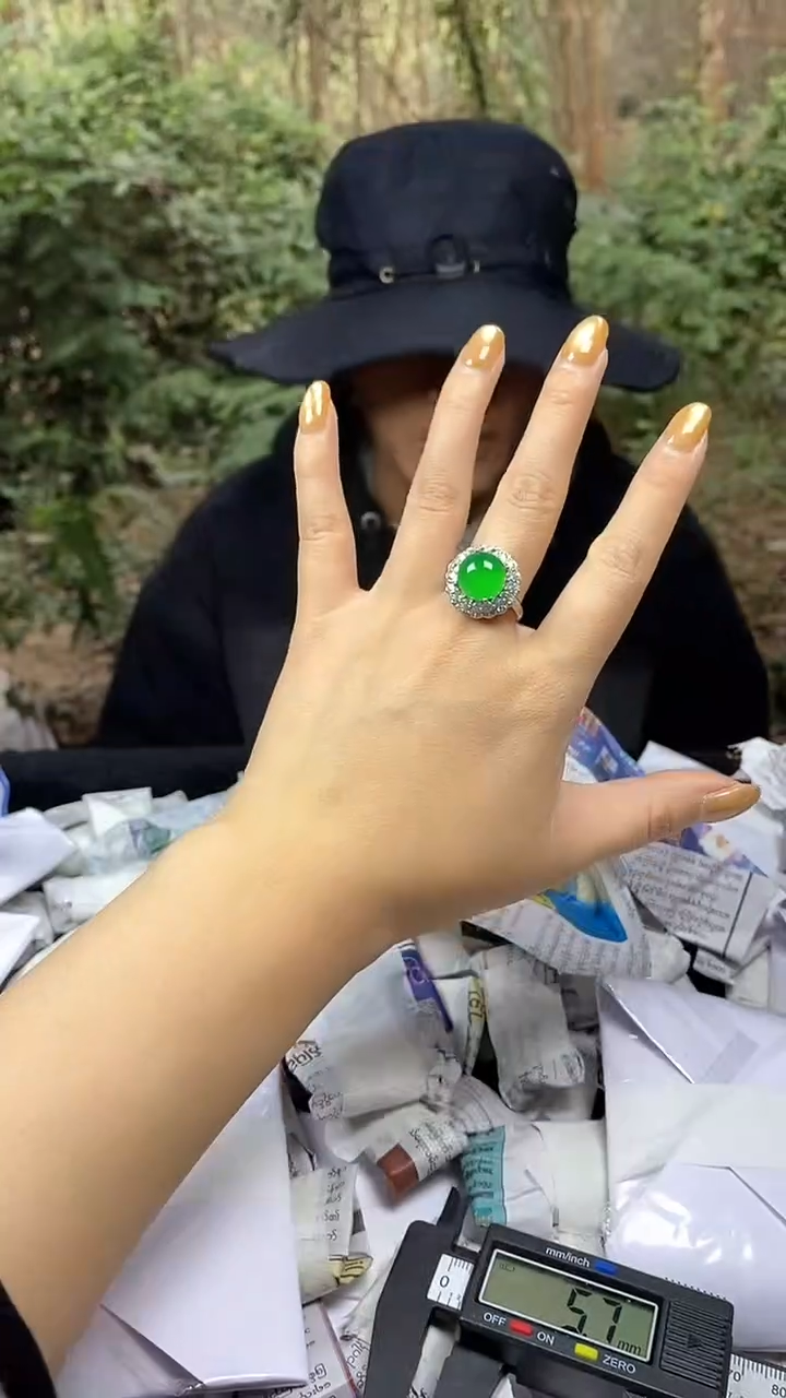 满色吊坠 所见即所得！！