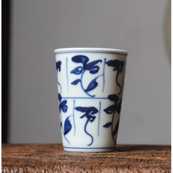 当代 灵芝茶花纹可乐杯