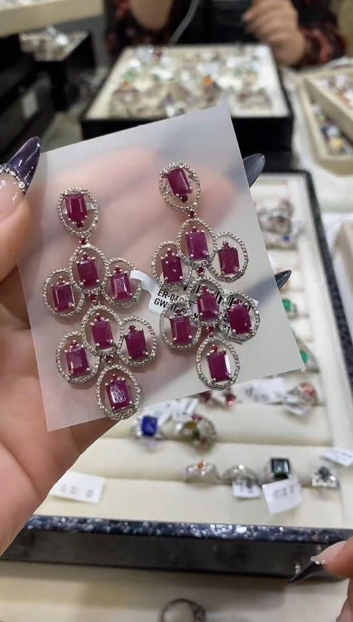 银S925镶嵌耳饰定制红宝石楚楚珠宝中古甄选不退换
