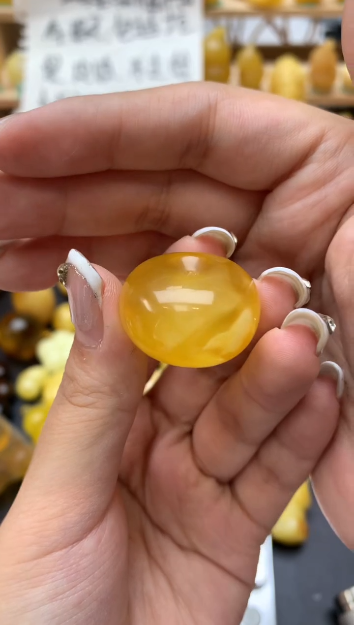 琥珀未镶嵌珠宝奇石052琥珀蜜蜡微瑕