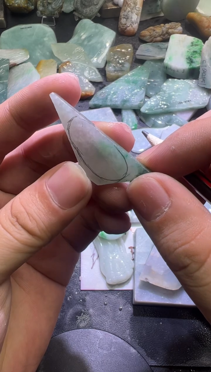 未镶嵌挂件翡翠天然缅甸翡翠A货