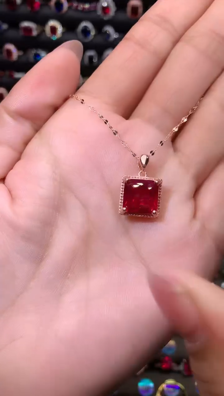 【闪购商品】红宝石吊坠(赠链)银S925镶嵌1