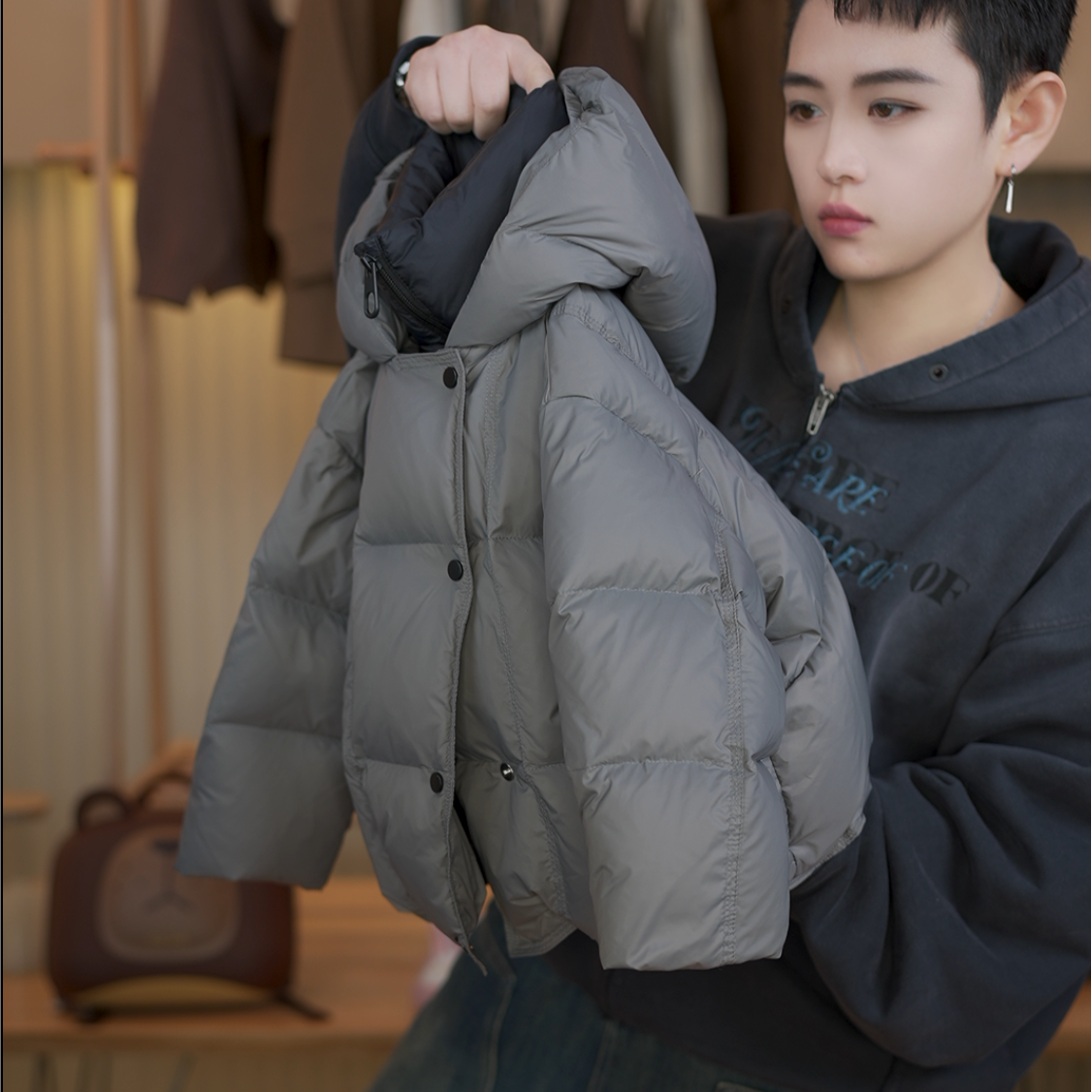 【现货48H】2025款儿童韩版时尚双倍充绒加厚连帽白鸭绒羽绒服
