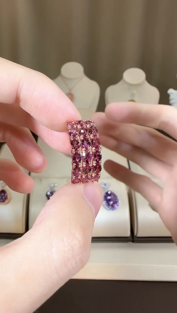 【闪购商品】石榴石戒指银S925镶嵌排戒3*5mm