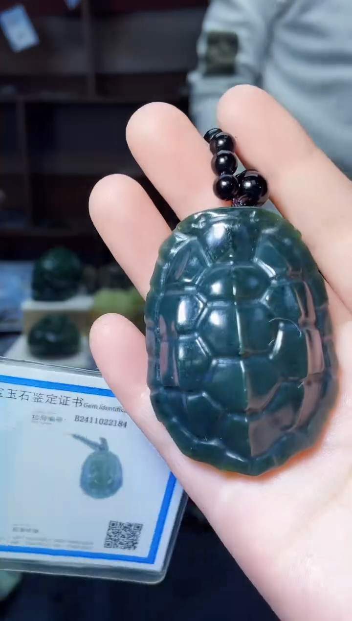 【闪购商品】和田玉颈饰未镶嵌1