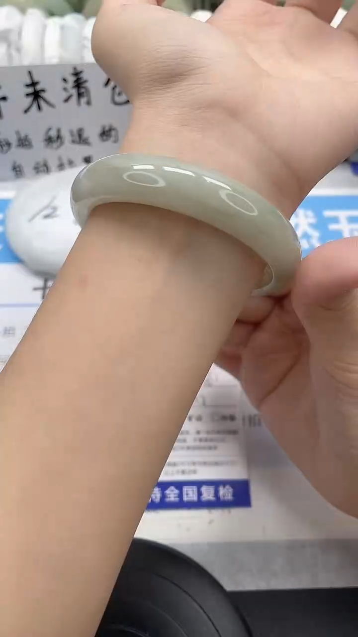 未镶嵌手镯石英质玉101-56/57