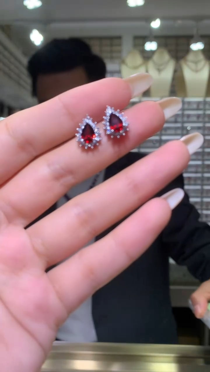 未镶嵌耳饰石榴石【宝石世家严选】