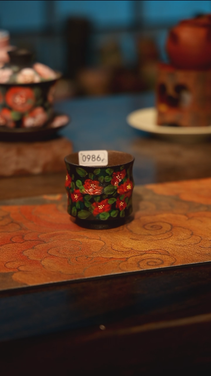 陶瓷景德镇高温釉下彩手工手绘款式