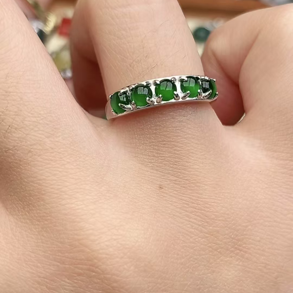 鑫辰珠宝天然A货翡翠银镶嵌设计款开口女戒指时尚百搭