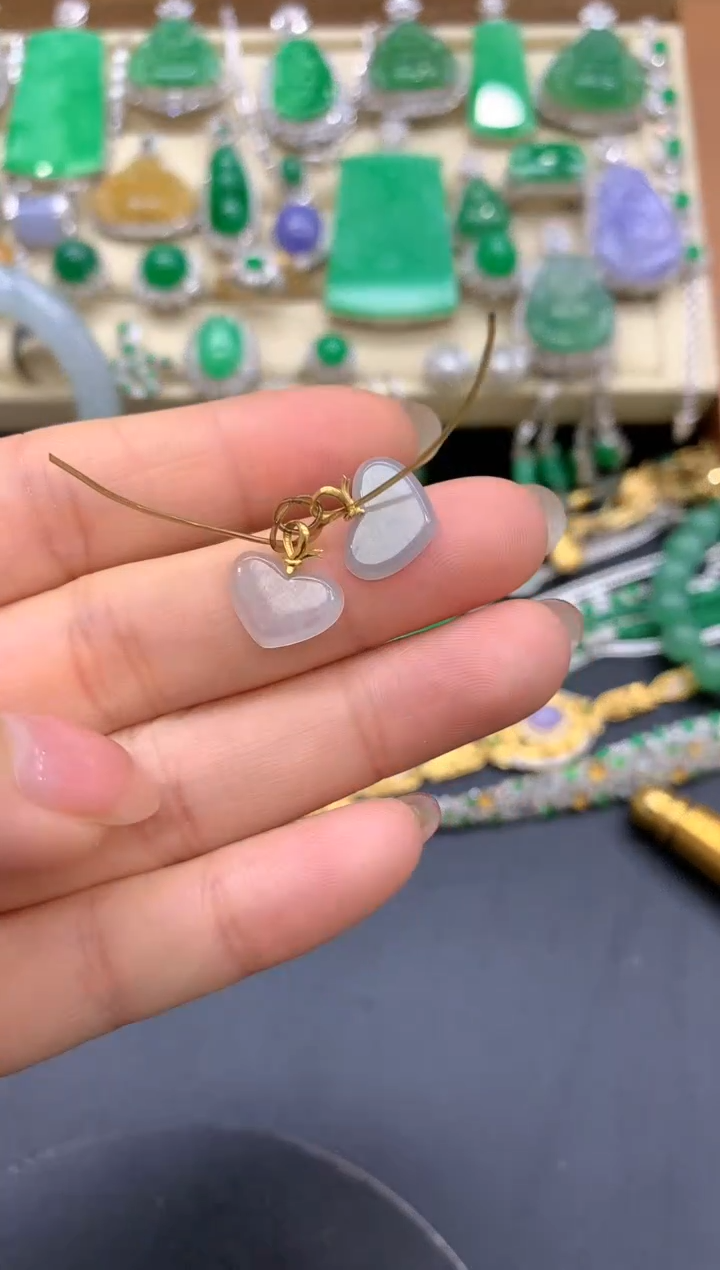 【闪购商品】翡翠颈饰18K金镶嵌30-中国好珍宝