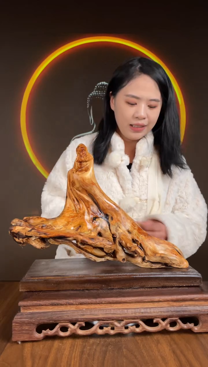 【闪购商品】柏木（崖柏）手工摆件,先抢先得!