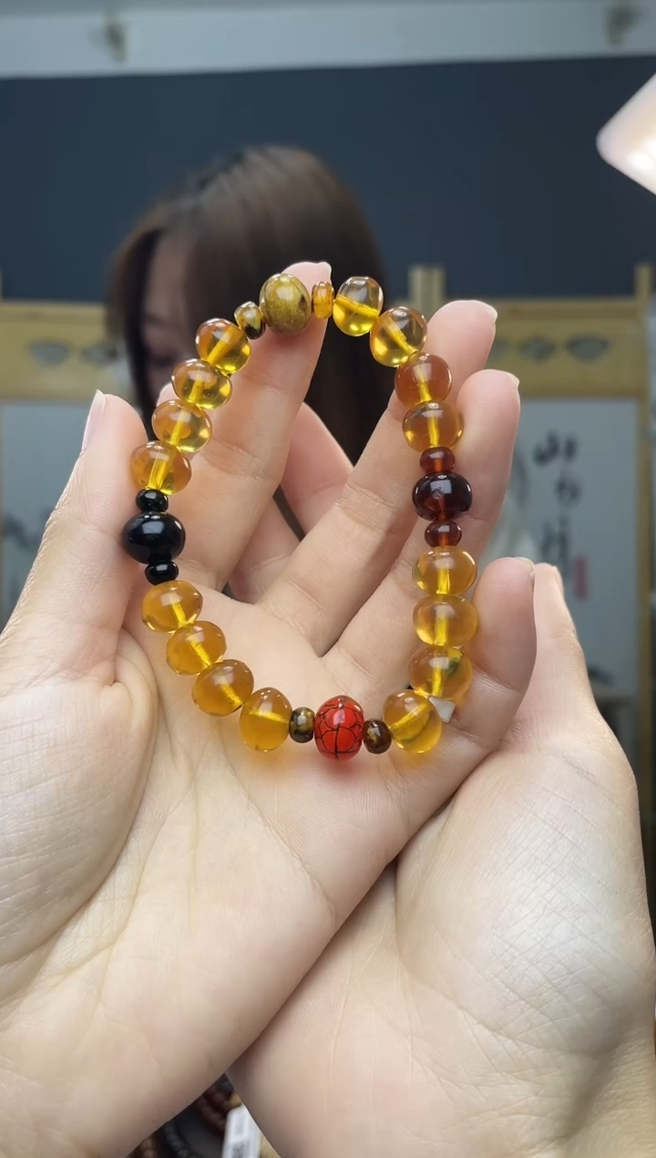 【闪购商品】琥珀裸石未镶嵌抚顺琥珀10+多宝手串