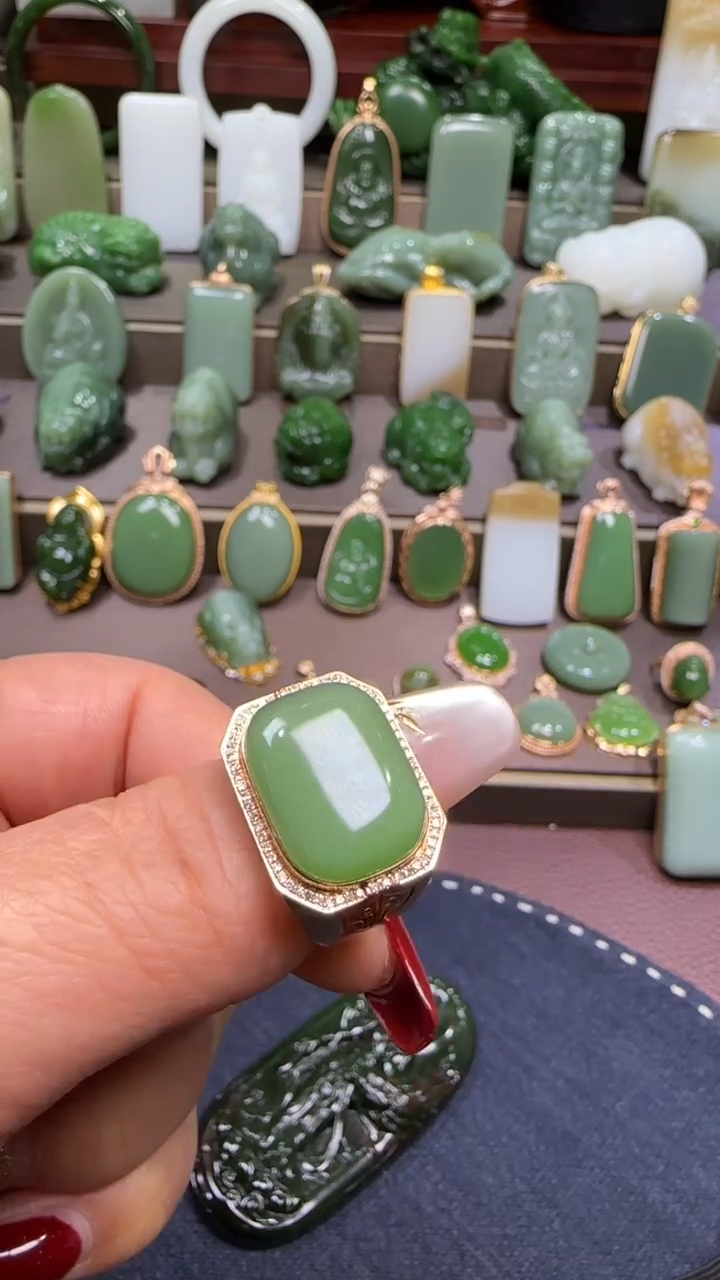 【闪购商品】和田玉【宏钰珠宝0211】5118K金镶嵌