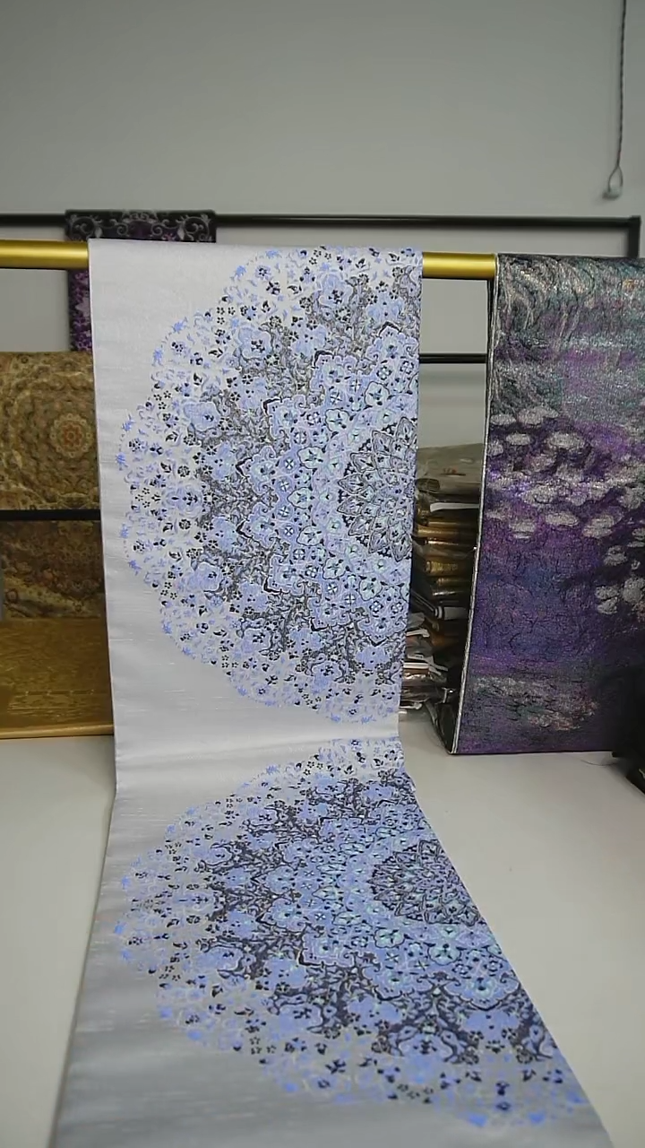 织绣99蓝染宝相花特价