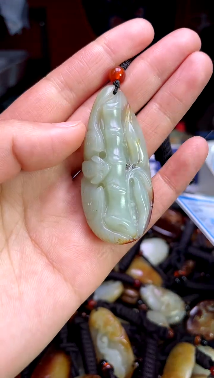 【闪购商品】和田玉颈饰未镶嵌3123