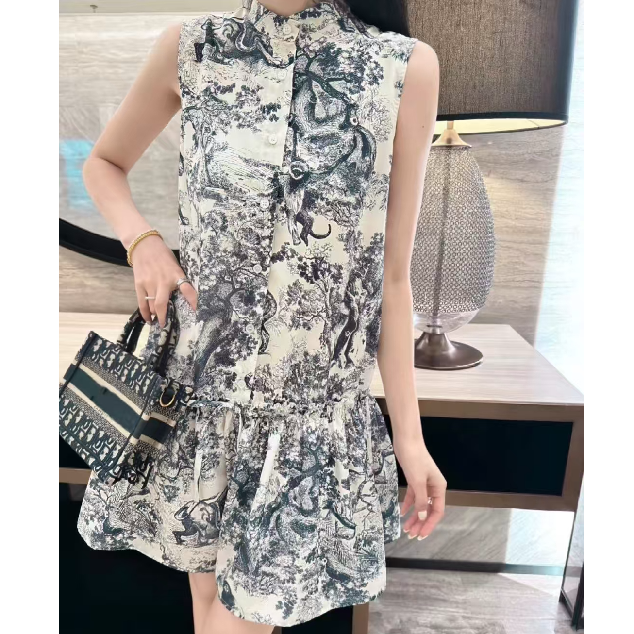 未使用 DIOR/迪奥 Dior 动物园无袖连衣裙 蓝白36 T