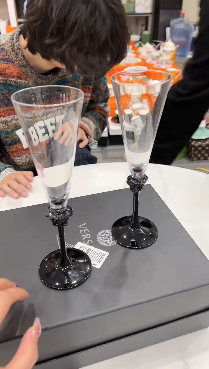 【闪购商品】杯H838--------------