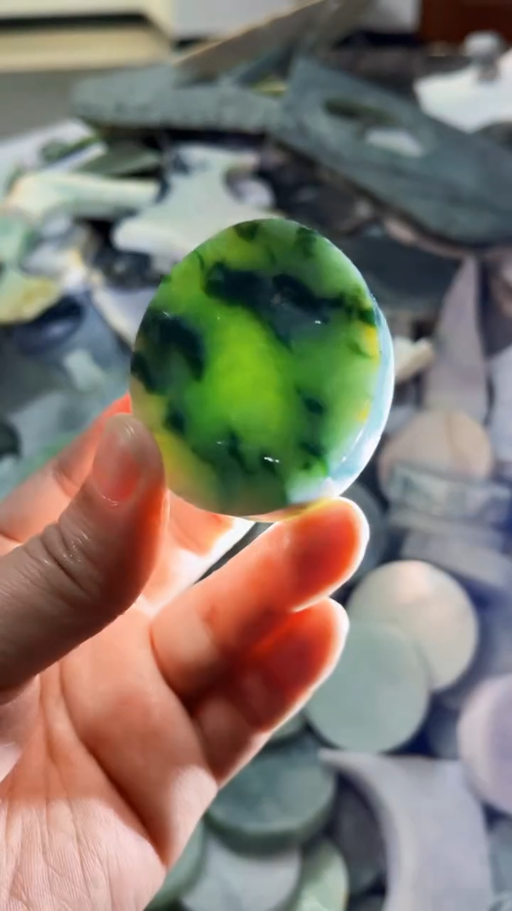 【闪购商品】翡翠挂件未镶嵌A货康壹000