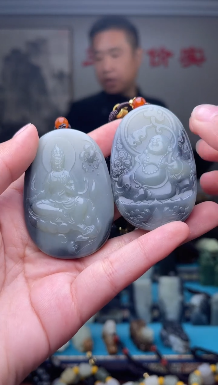 未镶嵌和田玉挂件1