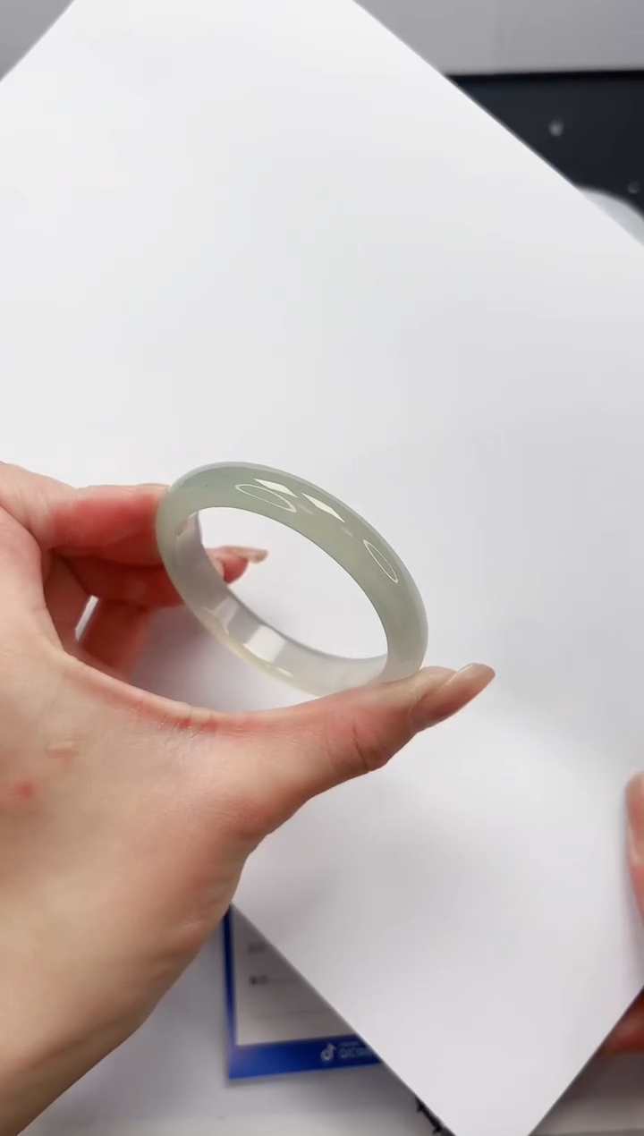 【闪购商品】石英质玉手镯未镶嵌317-54.1