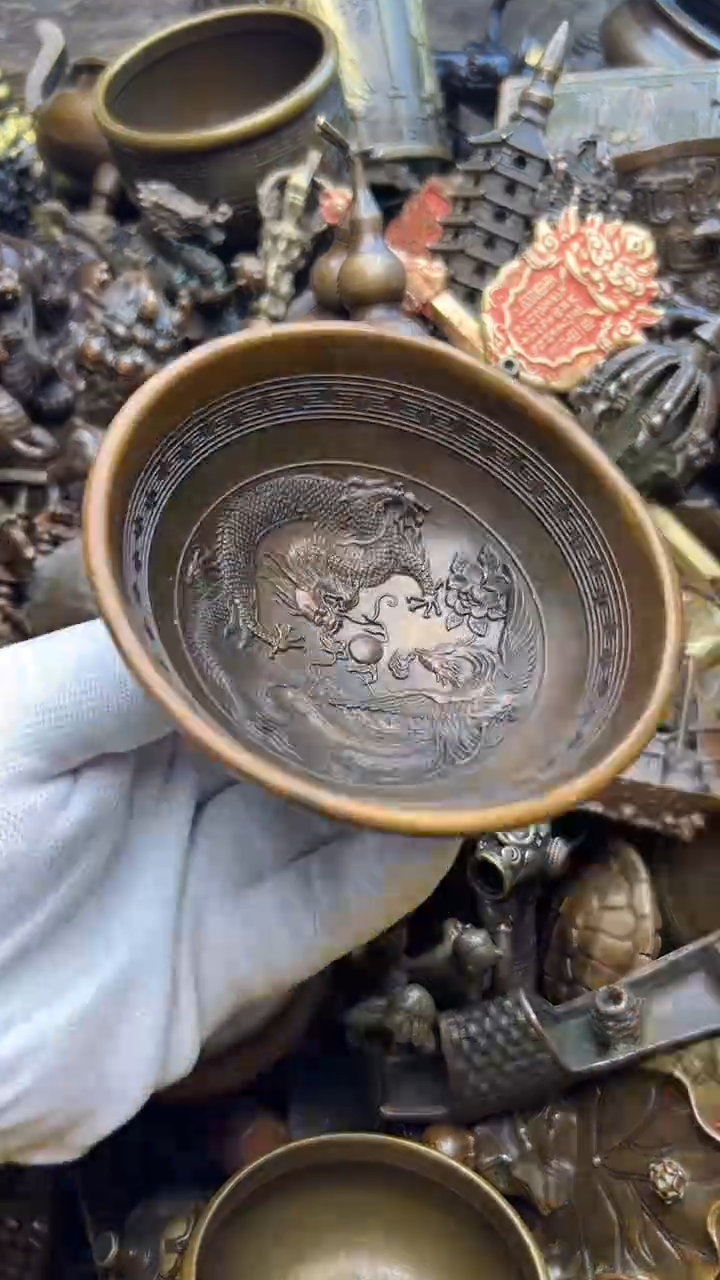 精美铜器，点击下单