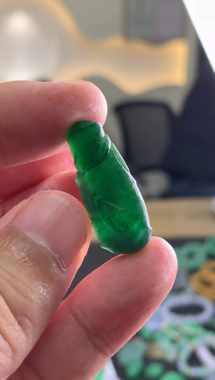 【闪购商品】定制翡翠未镶嵌竹节