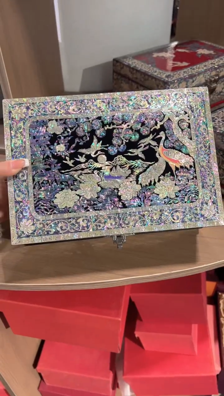 【闪购商品】鱼锁满贝底·弘贝雅螺钿漆器文化馆