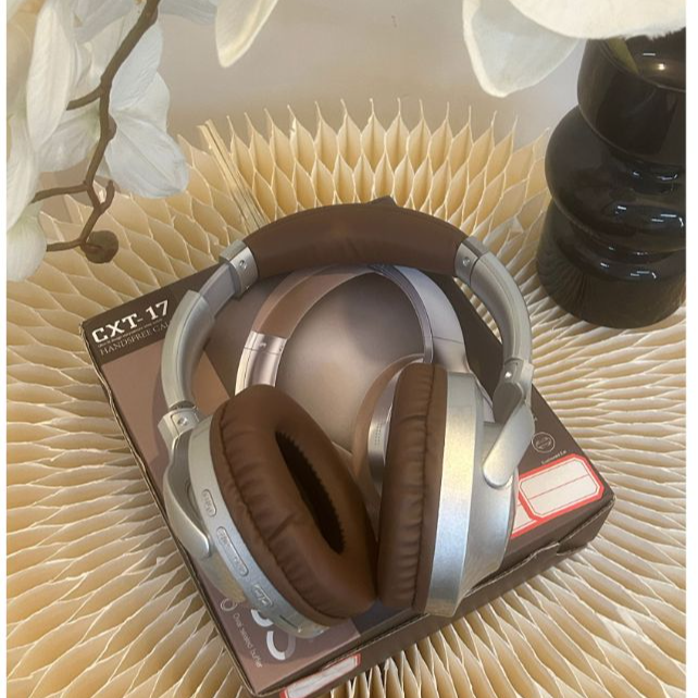 新款无线蓝牙耳机 颜色规格随机 AL