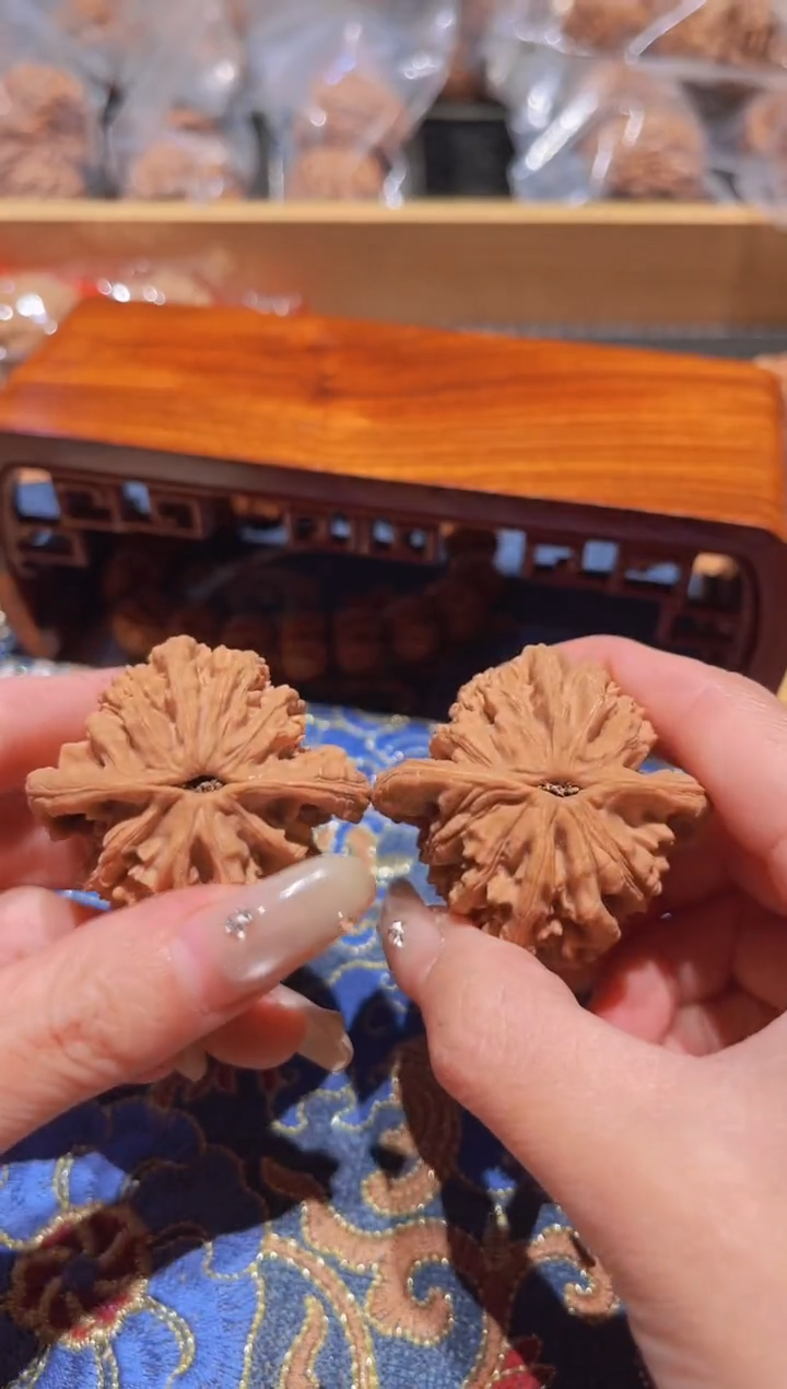 把件文玩核桃009 虎头45