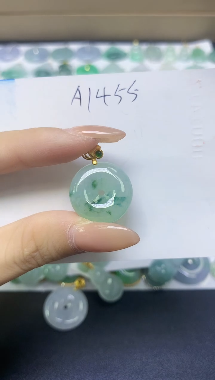 颈饰未镶嵌翡翠天然缅甸A货翡翠百元以上9元证书费自理