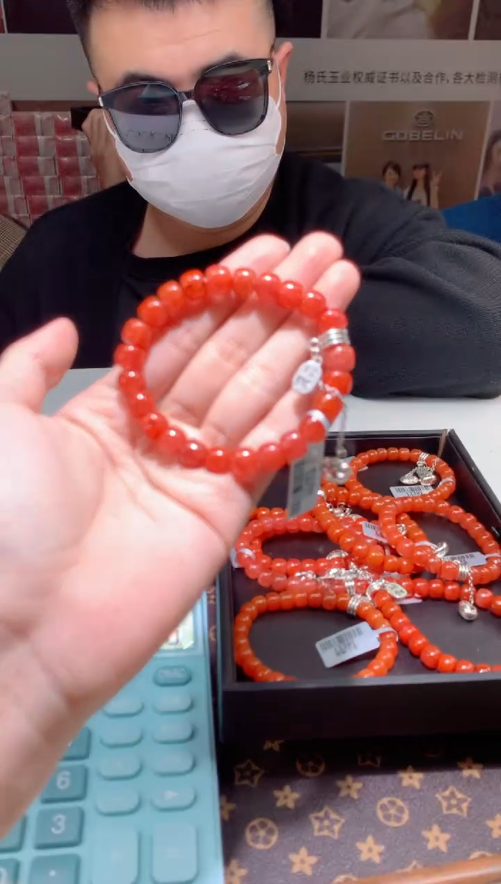 【闪购商品】南红玛瑙手链合金天然南红-多样性发货