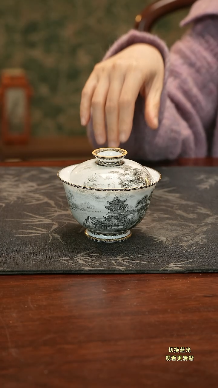 没****子手绘重工墨彩岳阳楼盖碗