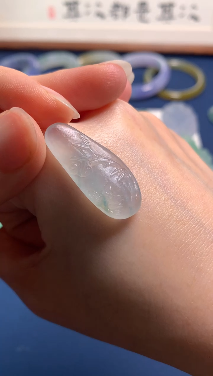 【闪购商品】定制翡翠未镶嵌0682739095