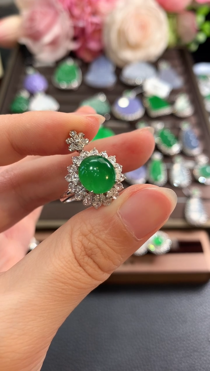 18K金镶嵌戒指翡翠b53